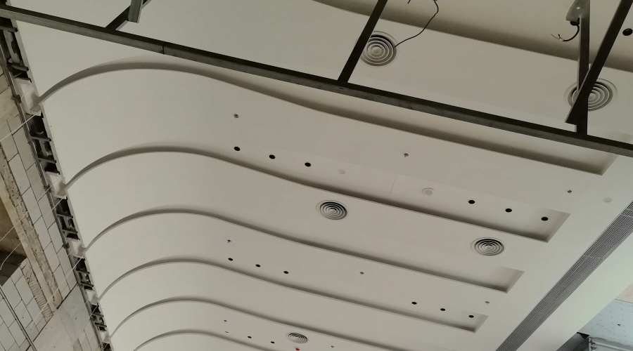 深圳機場空港培訓(xùn)大樓GRG吊頂工程